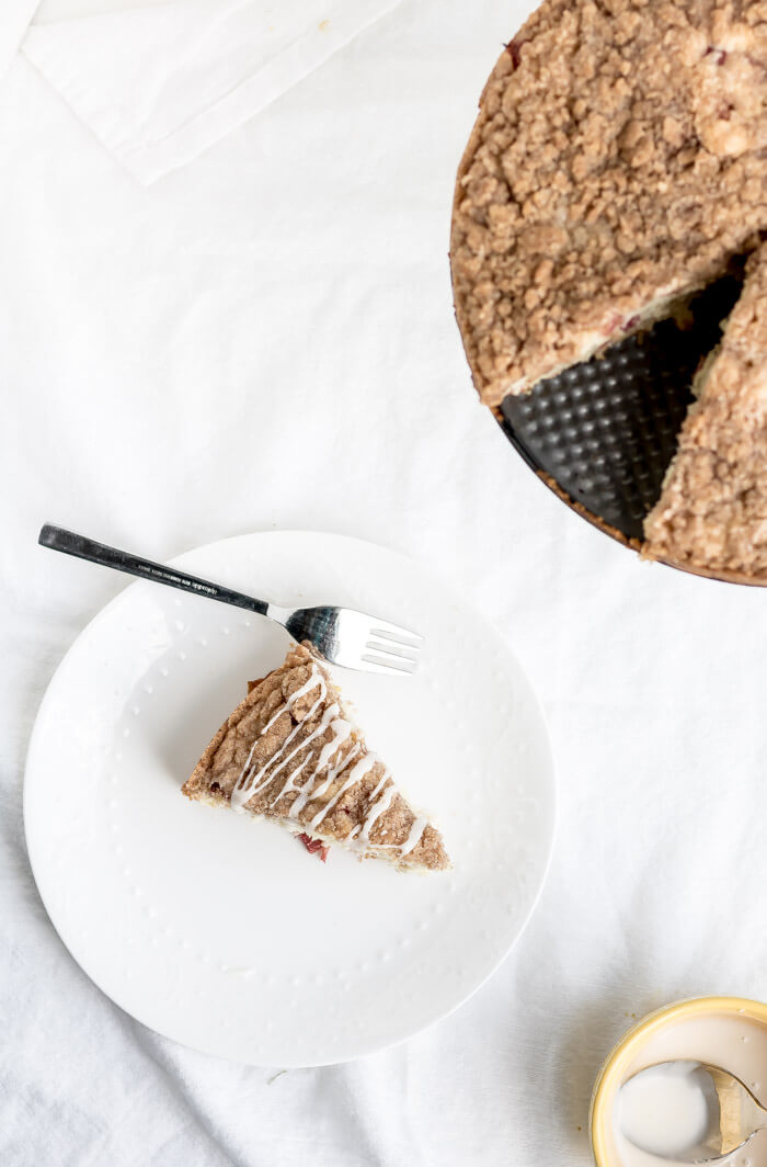 Cinnamon Rhubarb Coffee Cake | www.infinebalance.com #recipe